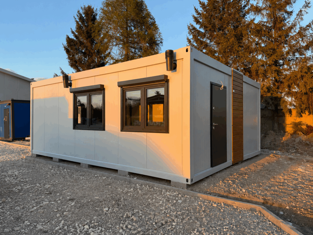Sanitary and office container 43m2